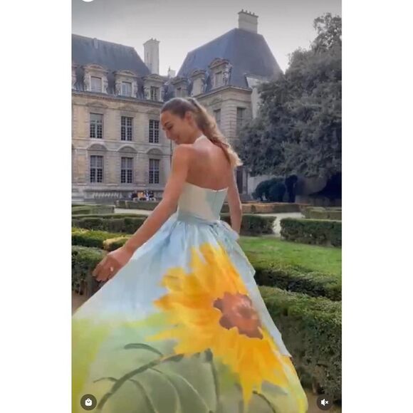 Leo Lin nadia volumous gown in Landscape US2 - Picture 4 of 12